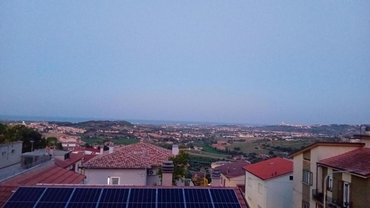 Bed and Breakfast La Dimora Dei Musicisti Castelfidardo Exterior foto
